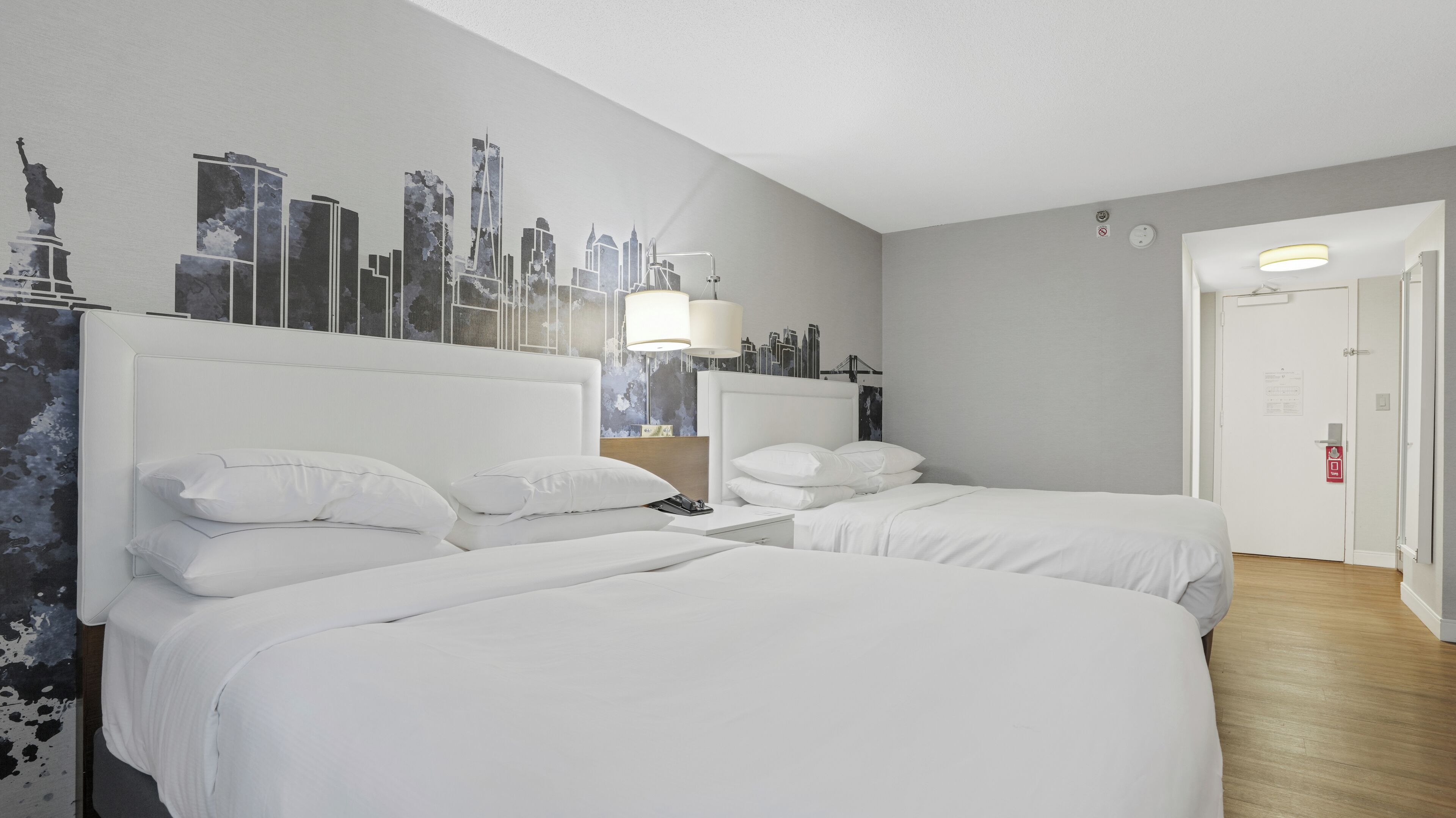 Iron/ironing board, free WiFi, bed sheets