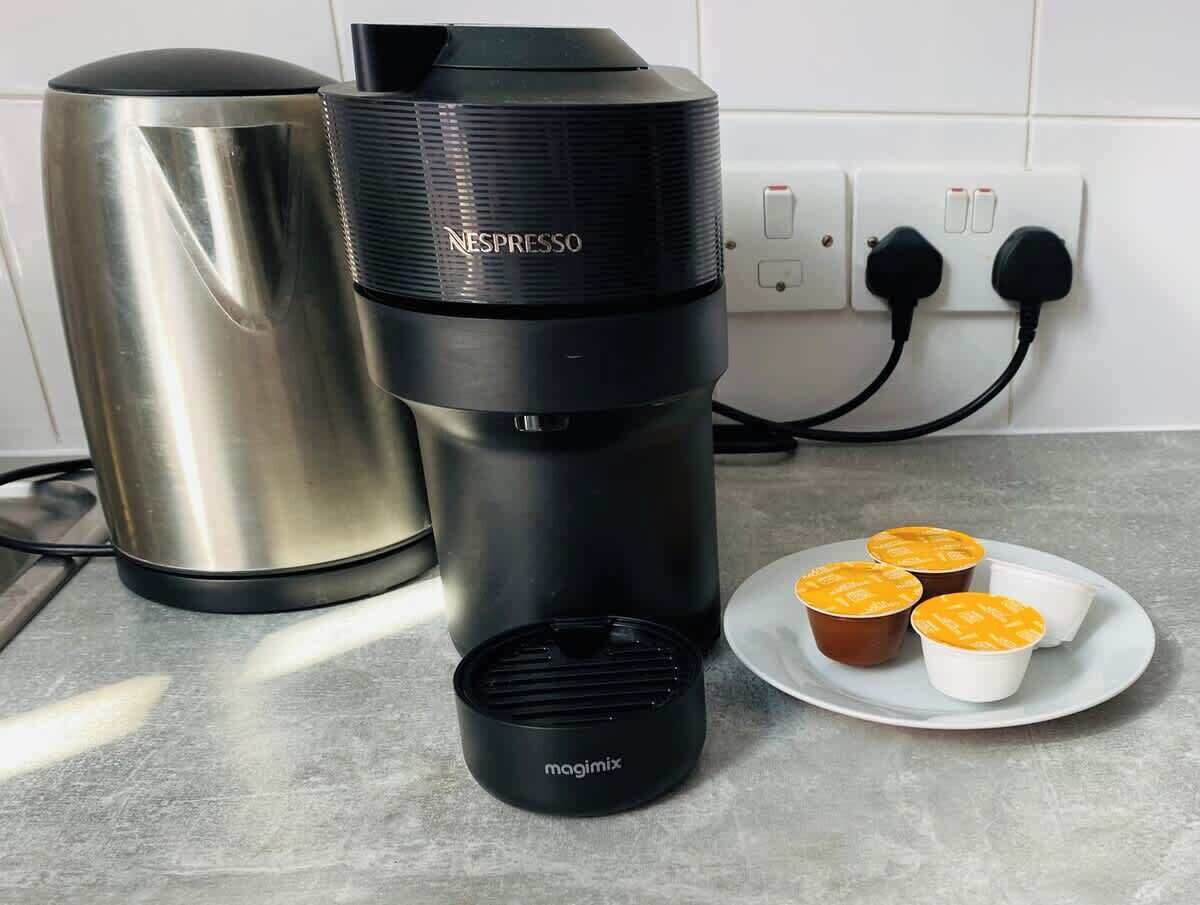 Kaffe og/eller kaffemaskin