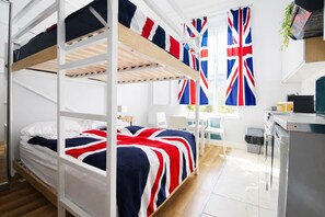 Iron/ironing board, WiFi, bed sheets - London Style (8) Apartment - Hyde Park (Greater London)