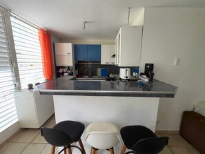 Private kitchen - Homerez - Apartment in Le Moule (Le Moule)