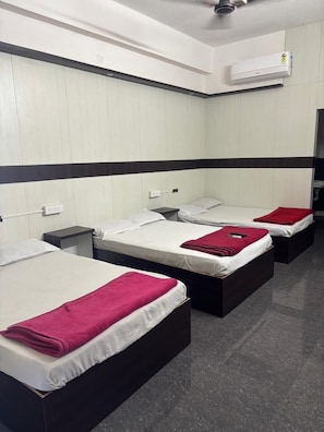 Fountain - Aditya Inn (Dharmapuri)