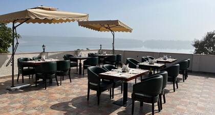 Narwar Lakefront Resort