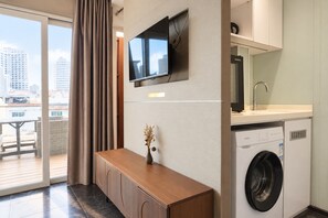 Room - Aura Hotel Purvis (Singapore)