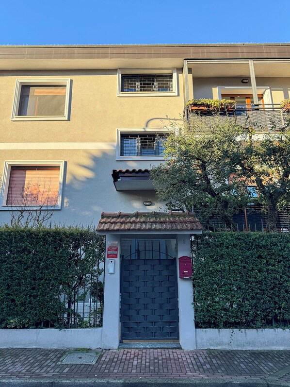 Fachada de la propiedad