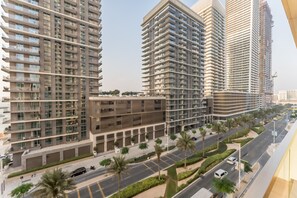 Property grounds - Steps Away From JBR Beach And Marina Promenade, Quick Access To Palm Jumeirah (Dubai)