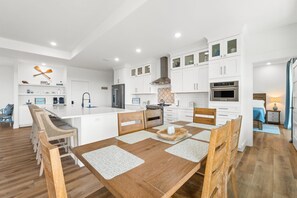 Dining - House of Cards  Private pool and private hot tub. Short walk to the beach. (St. George Island)