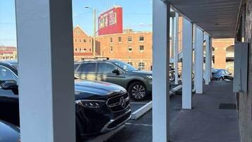 Enceinte de lâhĂ©bergement