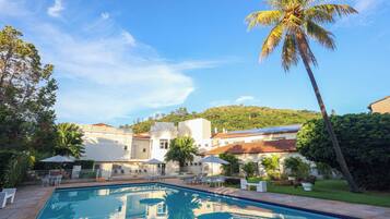 Piscina externa