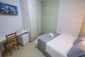 Apto Superior Solteiro | 客房內保險箱、免費無線上網、床單、無障礙通道