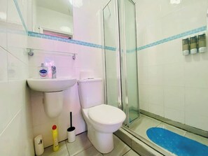 Bathroom - Central London (12) Apartment - Hyde Park (Greater London)