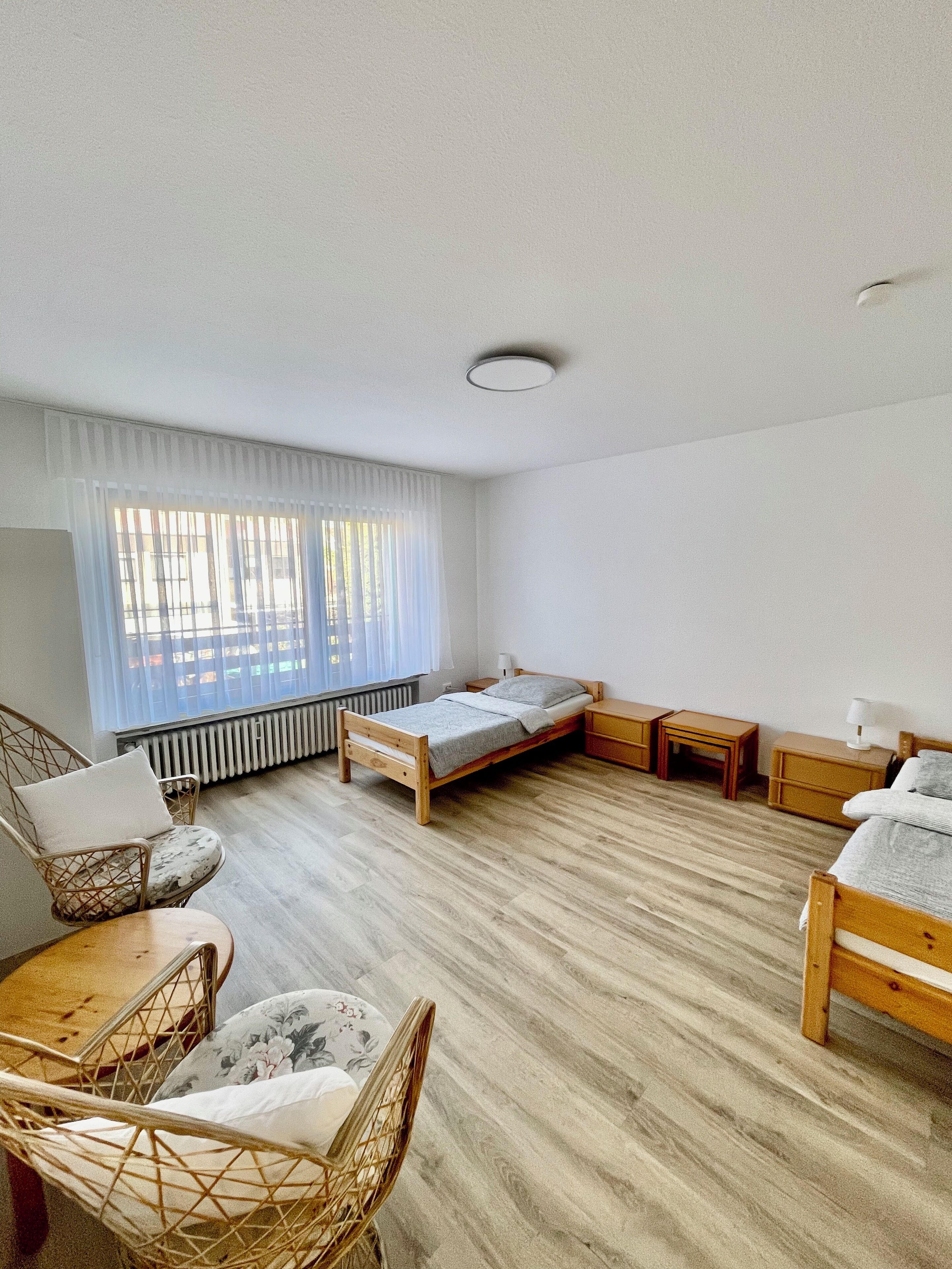 Internet, bed sheets