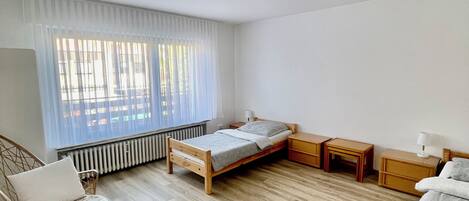 Internet, bed sheets