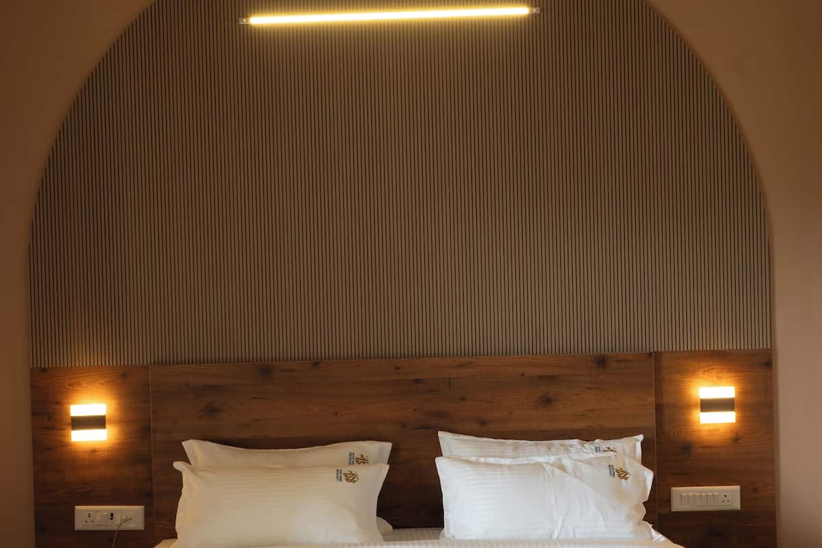 Deluxe Suite | Living area