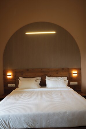 Deluxe Suite | Living area - MSB Silver Spring Resort Private Limited (Yelagiri)