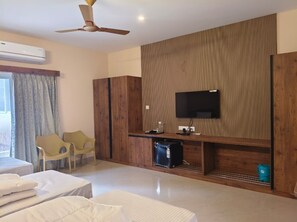 Triple Room | Egyptian cotton sheets, premium bedding, down duvets, memory-foam beds - MSB Silver Spring Resort Private Limited (Yelagiri)