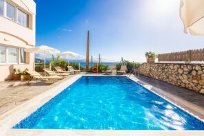 House - Villa Cleo Beach in Mparmpati (Corfu)