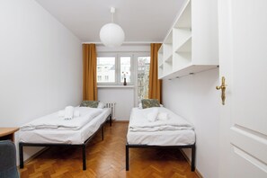 Tabla de planchar con plancha