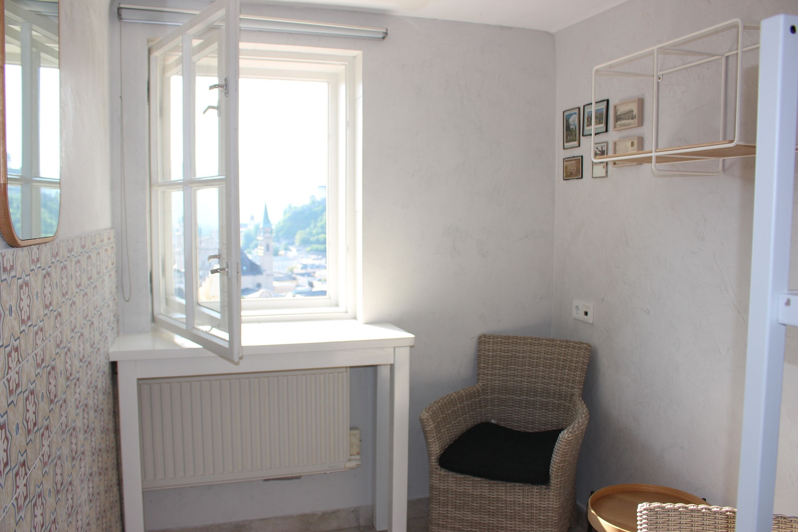 Habitación con 2 camas individuales, vistas a la ciudad | Wifi gratis