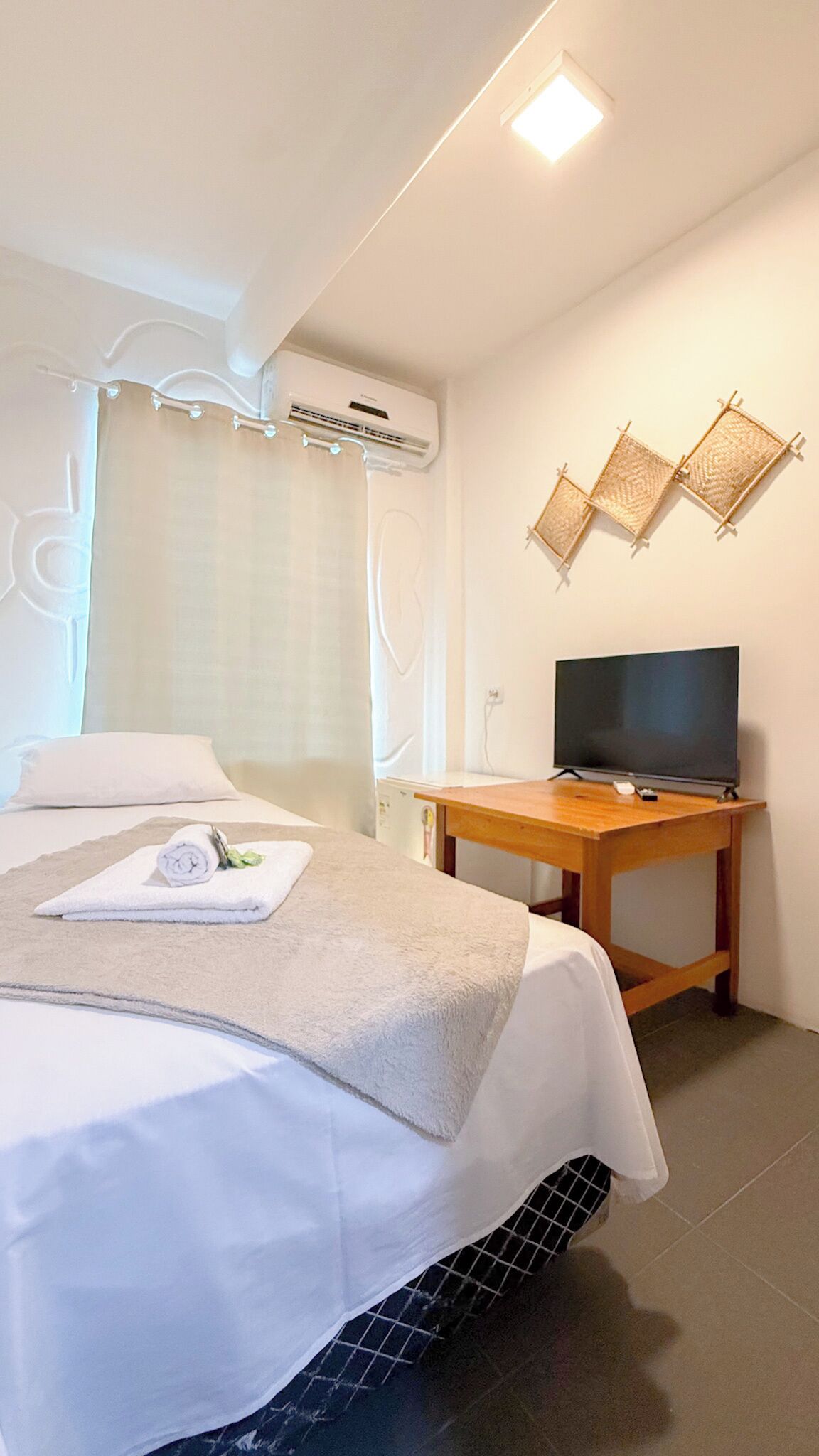 Single Room | Free WiFi