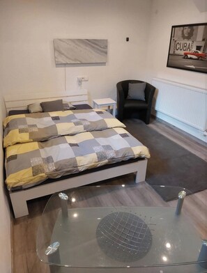 WiFi, bed sheets - Vacation apartment in the Swabian Alb (Gerstetten)