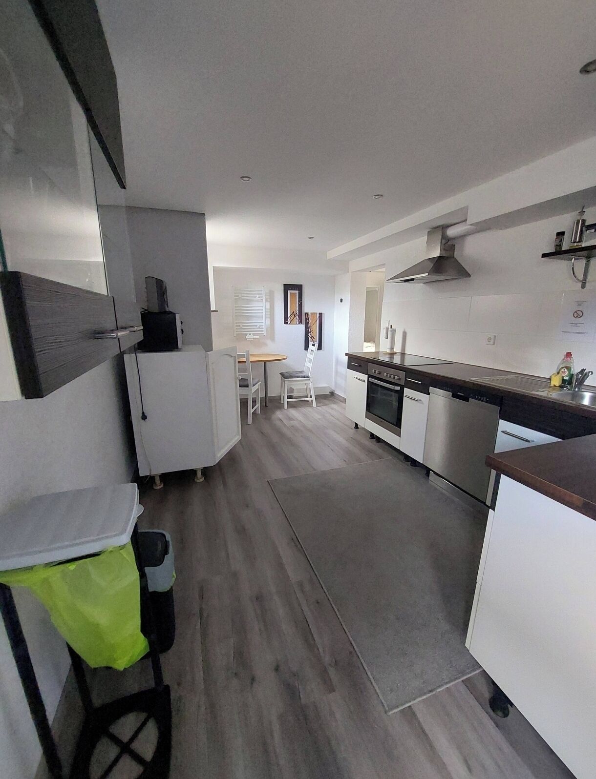 電子レンジ、コンロ、食器洗い機