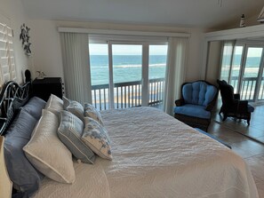 2 bedrooms, iron/ironing board, Internet, bed sheets