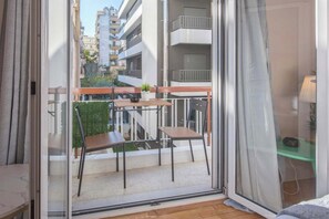 Interior - Kipseli Modern Escape (Athina)