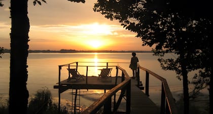 Charmantes Ferienhaus Le Bord de L'eau mit Blick auf die Gironde