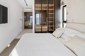 5 bedrooms, iron/ironing board, WiFi, bed sheets - Luxurious 5-Bedroom Villa "Million Dreams" with Infinity Pool, Spa zone, Hot-tub, Spectacular Sea Views (Celina)