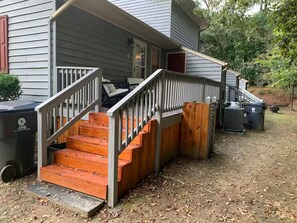 Terrace/patio - Modern Family Living – Near Food, I-85 & Hospital (Henderson)