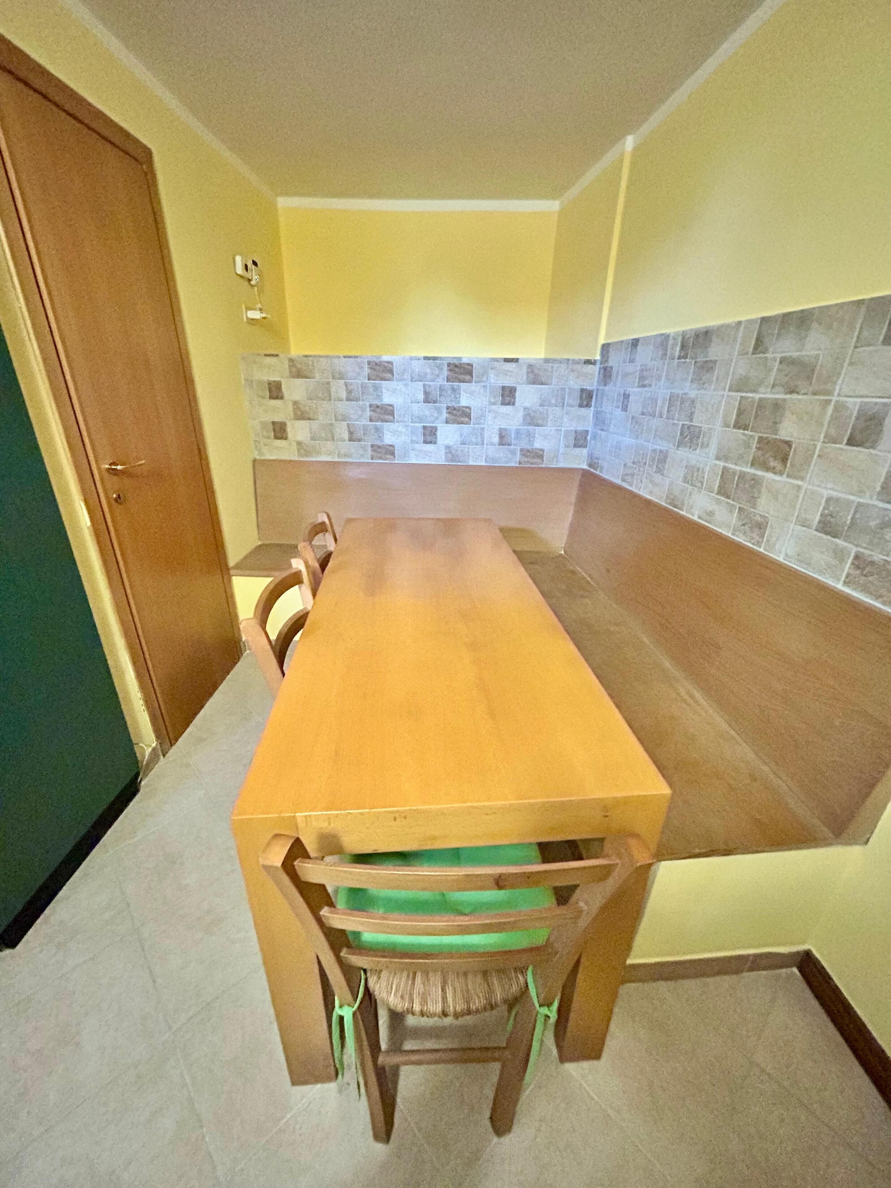 Maison, 2 chambres, vue montagne | Coin séjour