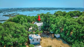 Exterior - 4 Bedroom 2 Bath Inlet Front Home with Deep Water Access (Murrells Inlet)