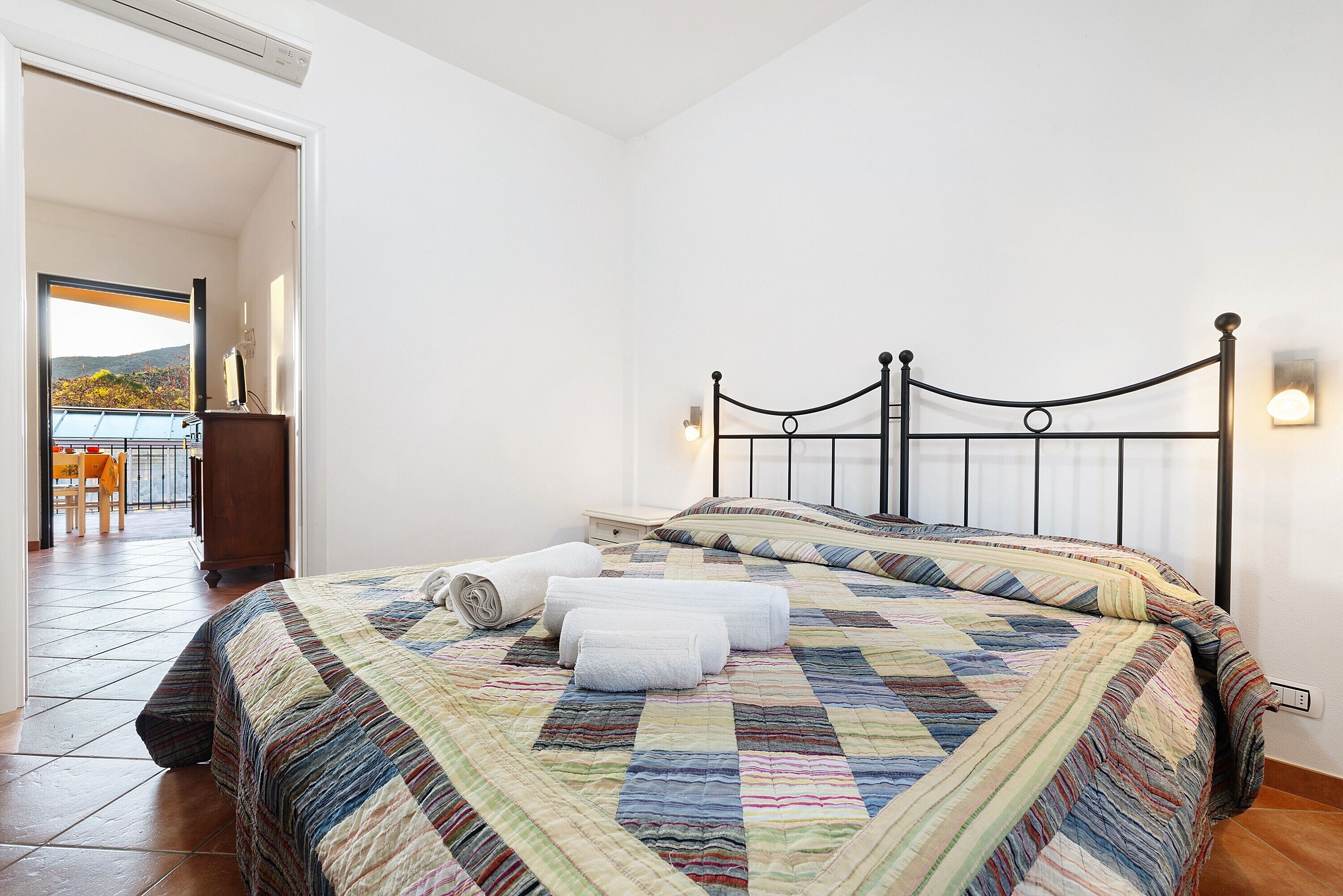 Bügeleisen/Bügelbrett, WLAN, Bettwäsche