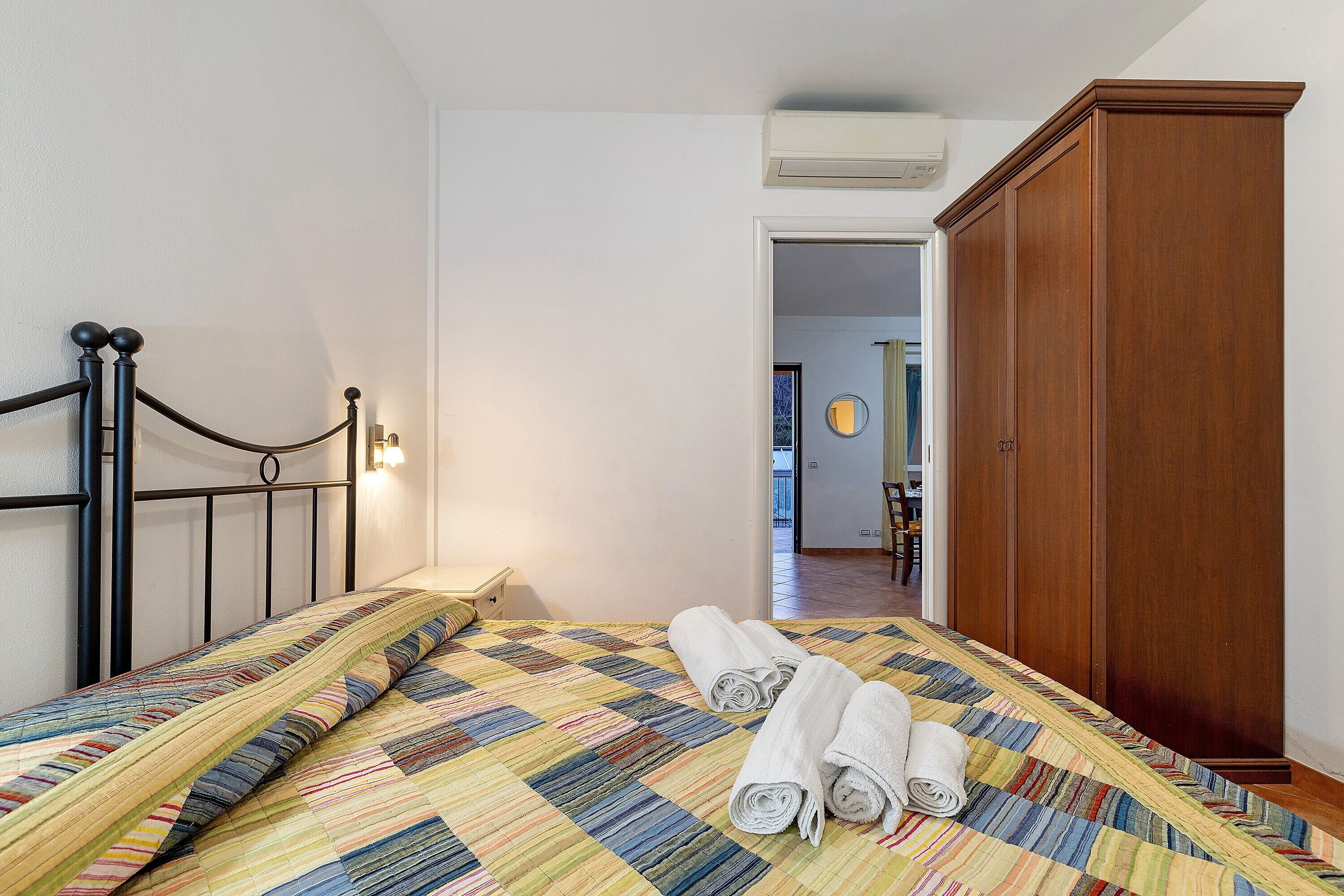 Bügeleisen/Bügelbrett, WLAN, Bettwäsche