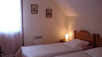 4 chambres, fer et planche Ă repasser, Wi-Fi