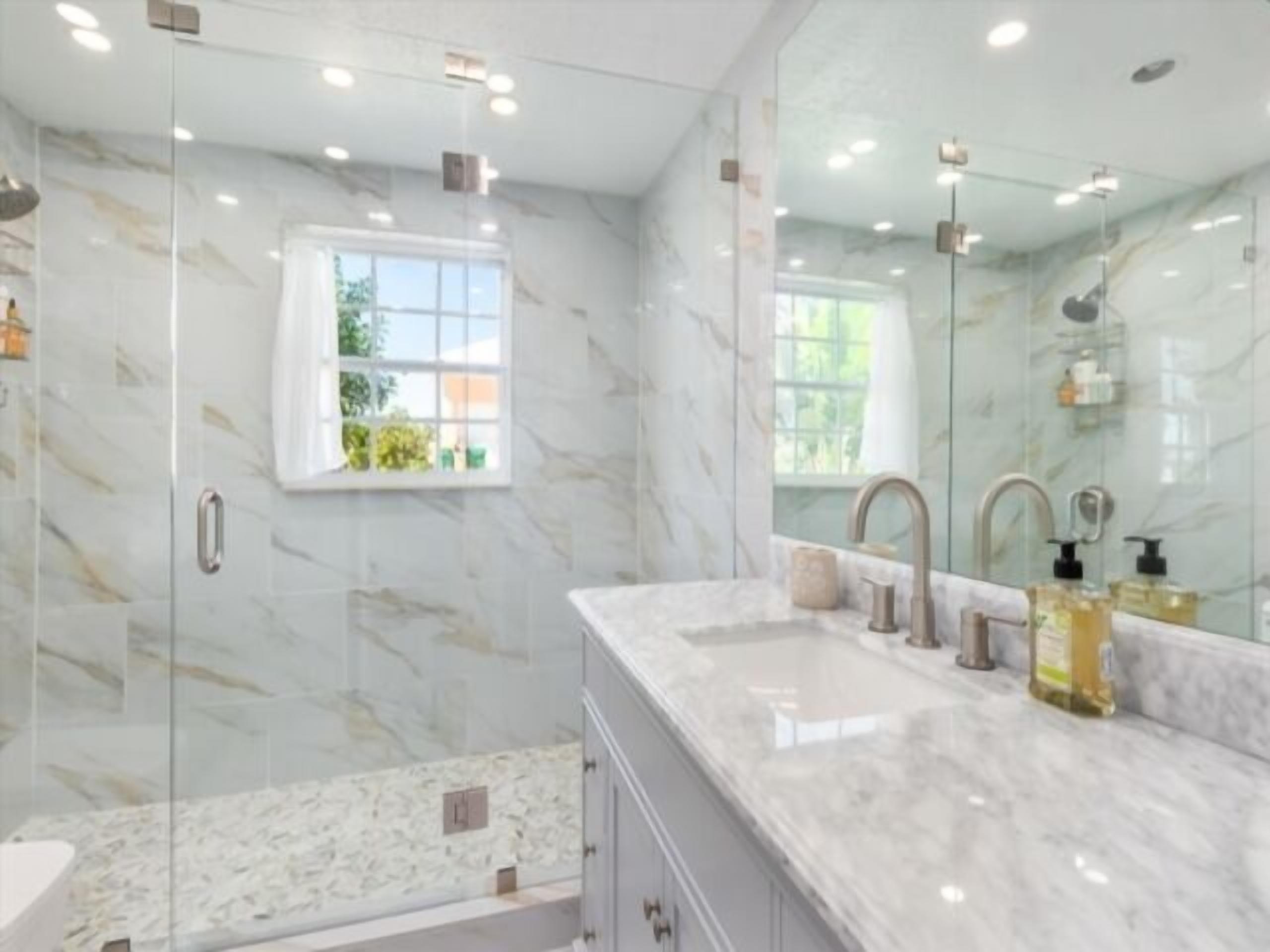 Shower, towels