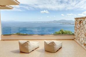 House - Villa Oliveta in Spartilas (Corfu)