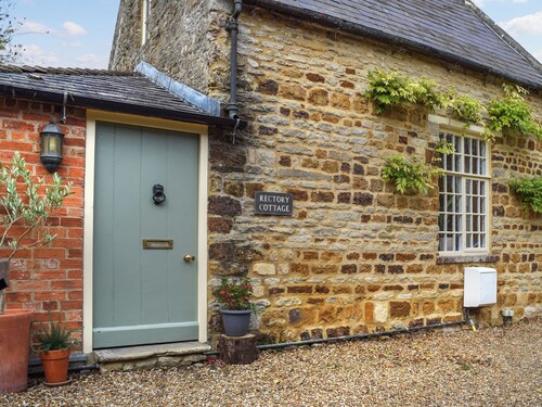 1 bedroom accommodation in Isham