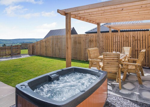 1 bedroom accommodation in Ripponden