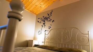 Desk, iron/ironing board, free WiFi, bed sheets