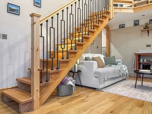 TV, fireplace - 1 bedroom accommodation in Skipton (Skipton)