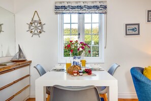 Dining - 1 Bed in Hinderwell (oc-wa068) (Port Mulgrave)