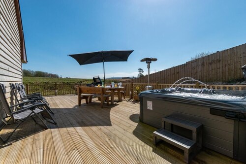 3 Bed in Coelbren (oc-way238)