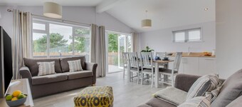 3 Bed in St. Merryn (oc-p00701)