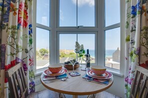 Dining - 1 Bed in St. Ives (oc-34belm) (Saint Ives)