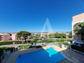 Pool - T2 MODERNE AVEC PARKING, VUE PISCINE ET ASCENSERU (Sète)