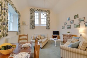 TV - 1 Bed in Alnwick (oc-nb350) (Howick)