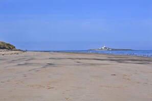 Beach - 2 Bed in Morpeth (oc-nb596) (Low Hauxley)