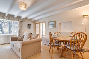 TV, fireplace - 2 Bed in Wooler (oc-nb489) (Kirknewton)