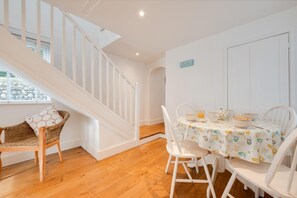 Dining - 2 Bed in East Runton (oc-1701) (East Runton)